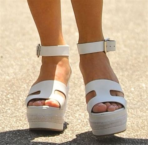 Reese Witherspoon Heads to Spa in Hermes Ilana Wedge Sandals